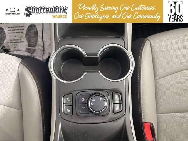 Used 2020 GMC Terrain SLT w/ Preferred Package image 18