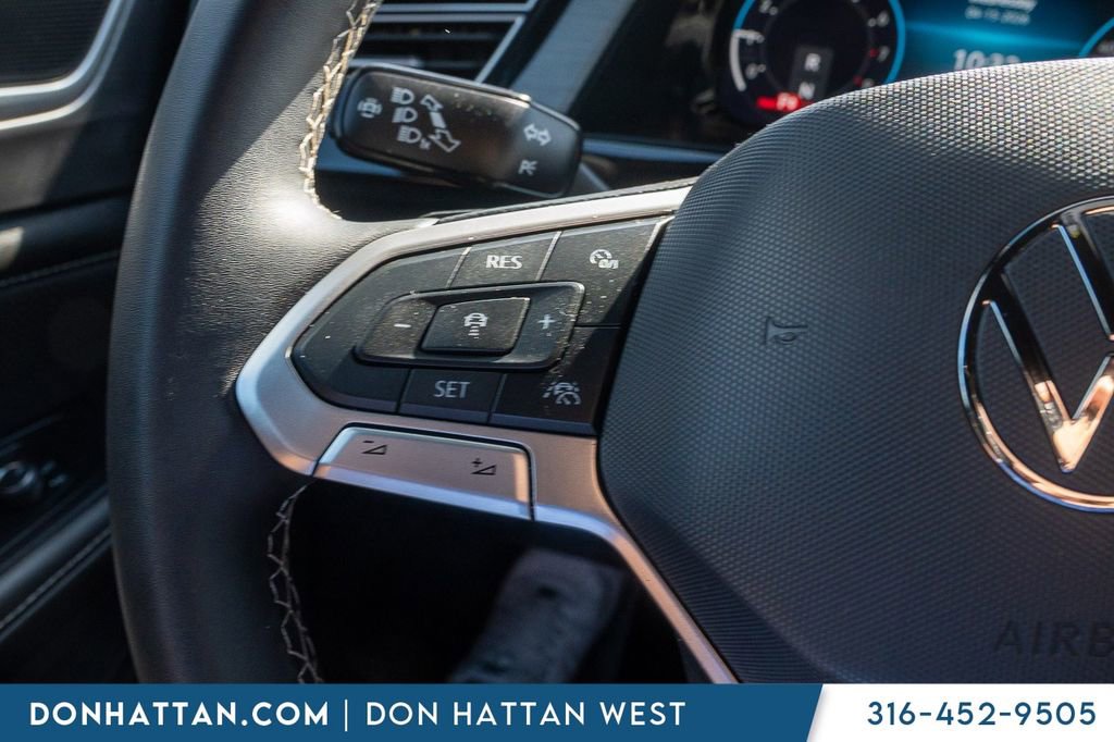 Used 2024 Volkswagen Atlas Cross Sport SE FWD image 10