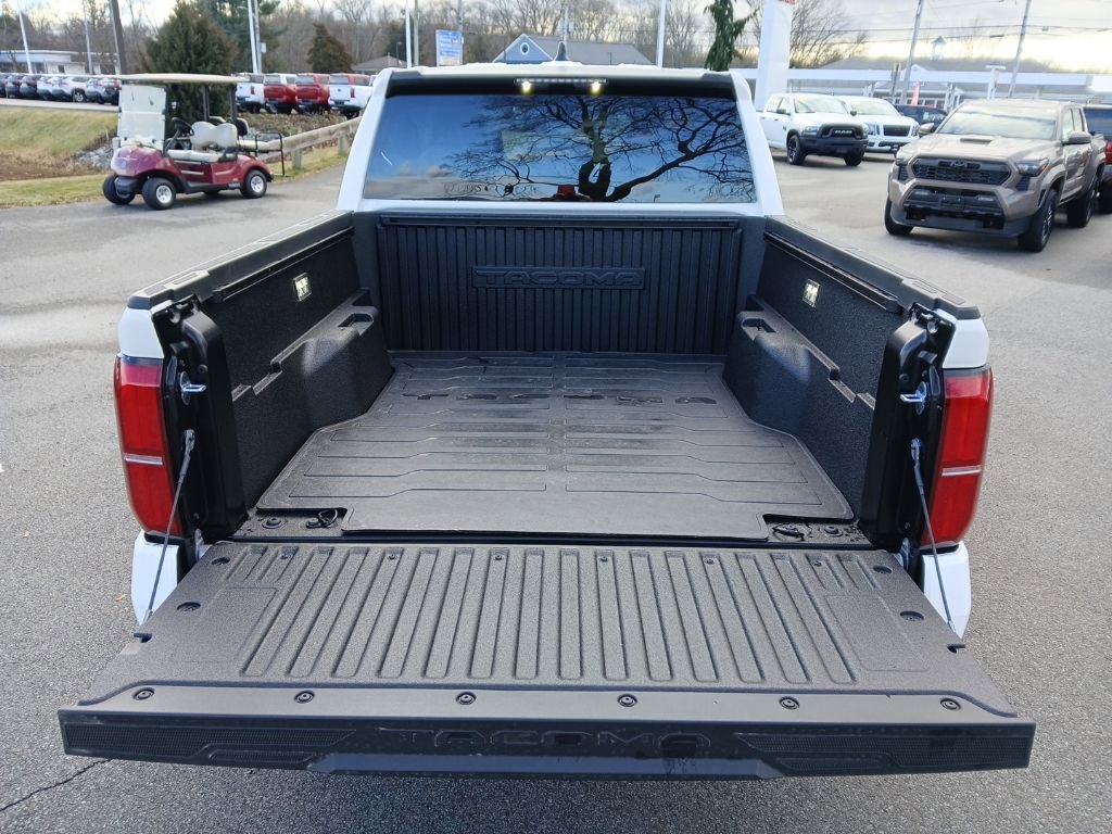 New 2026 Toyota Tacoma SR5 image 9