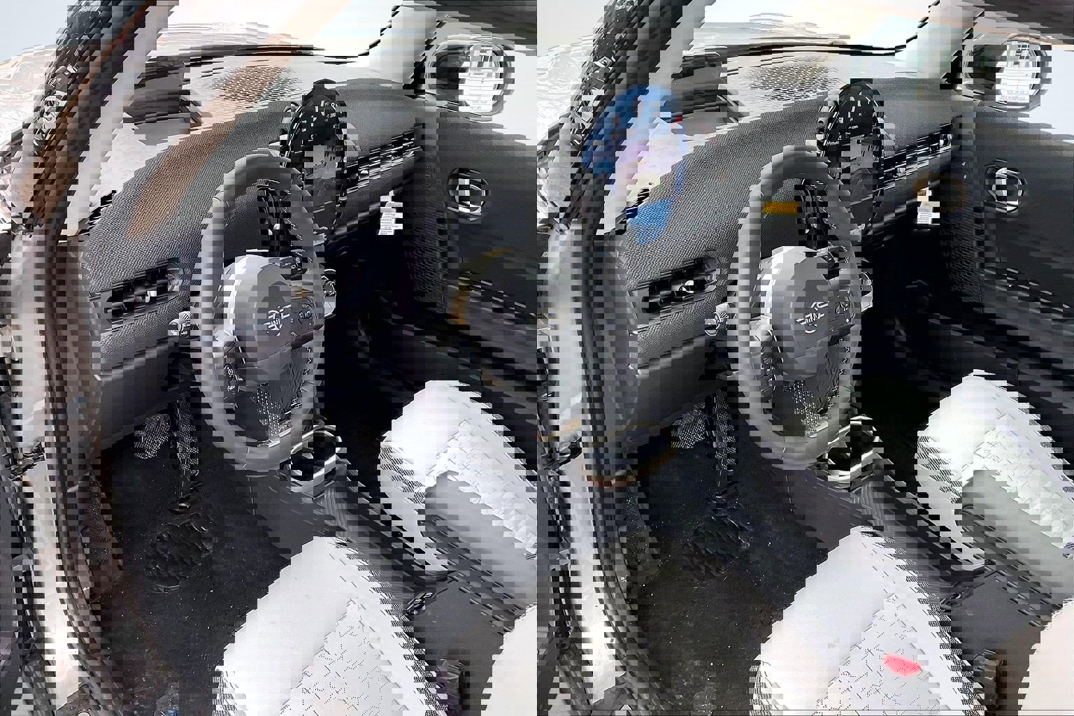 Certified 2025 MINI Cooper 2-Door Hardtop image 14