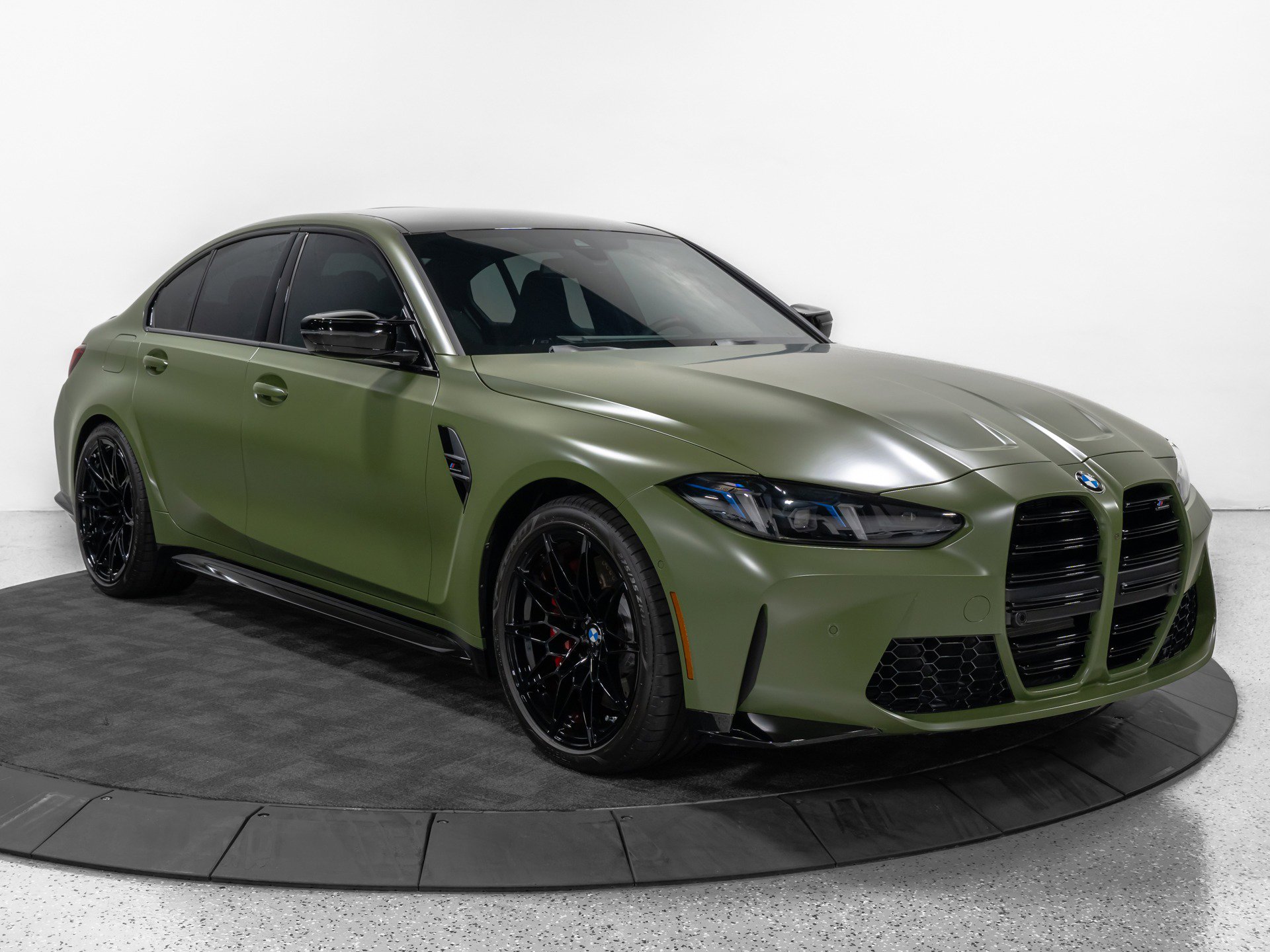 Used 2025 BMW M3 Competition AWD/4WD image 13