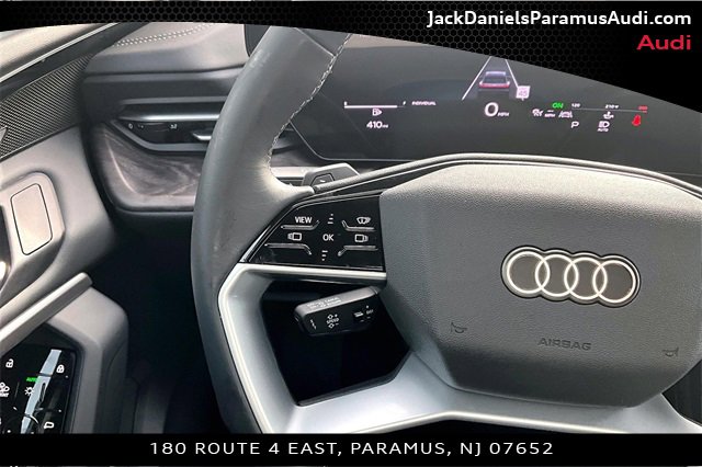 Used 2025 Audi Q5 Premium Plus w/ Premium Plus image 18