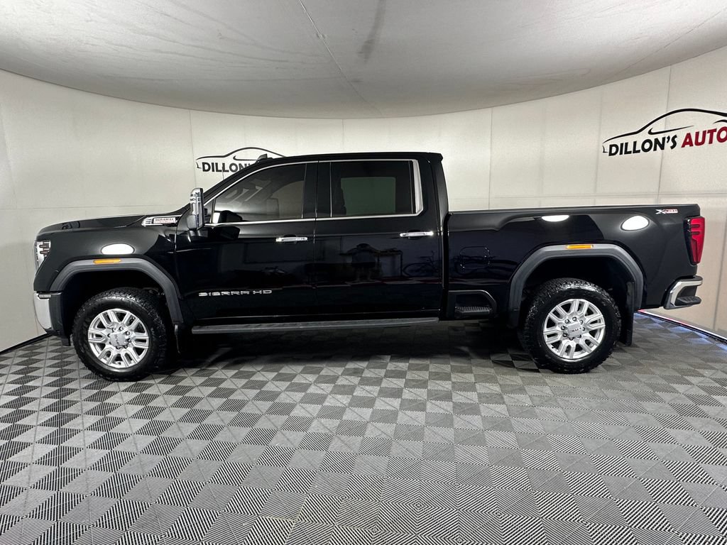 Used 2024 GMC Sierra 2500 SLT w/ SLT Convenience Package AWD/4WD image 3