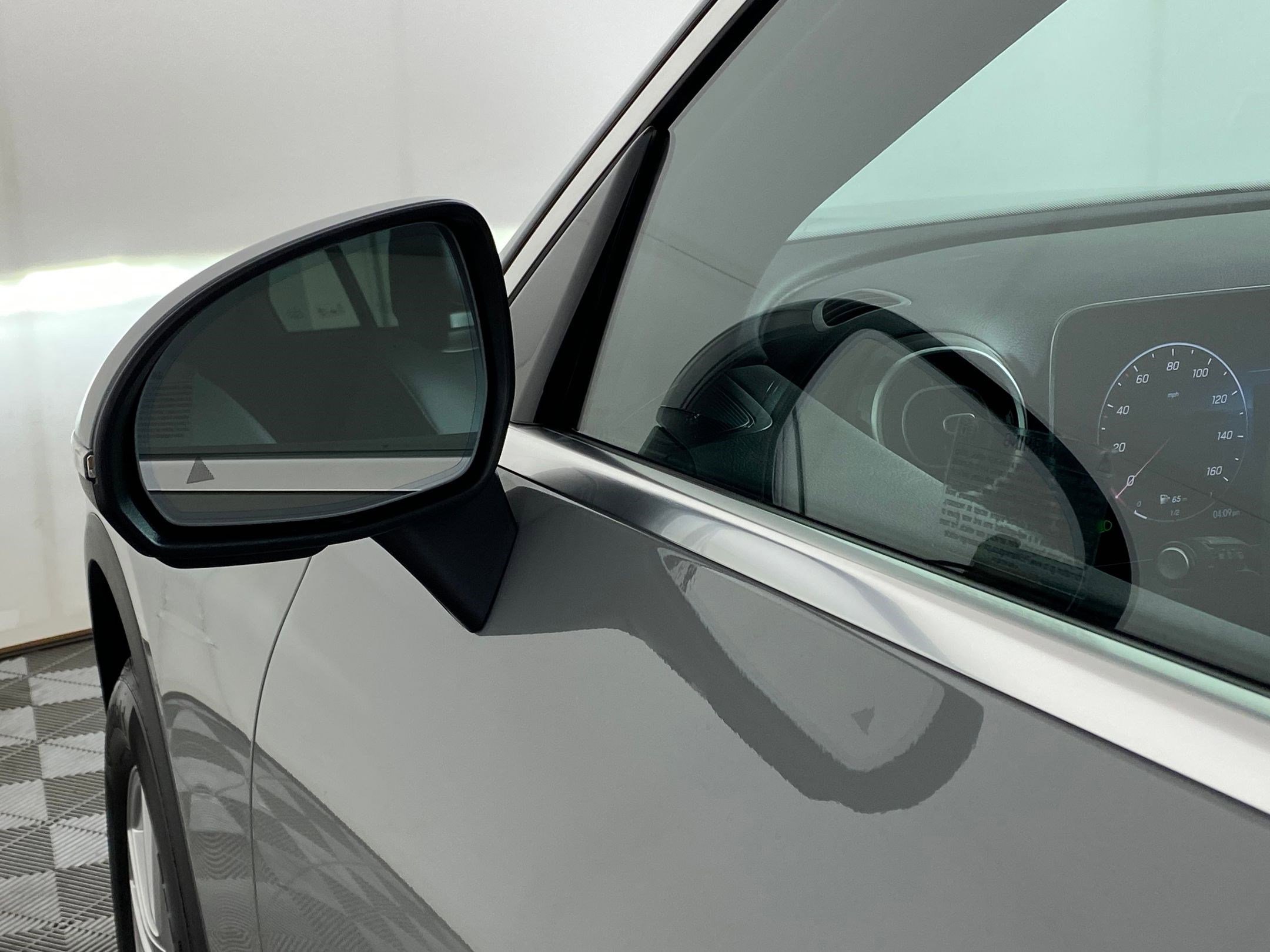 Used 2026 Mercedes-Benz GLC 300 4MATIC image 22