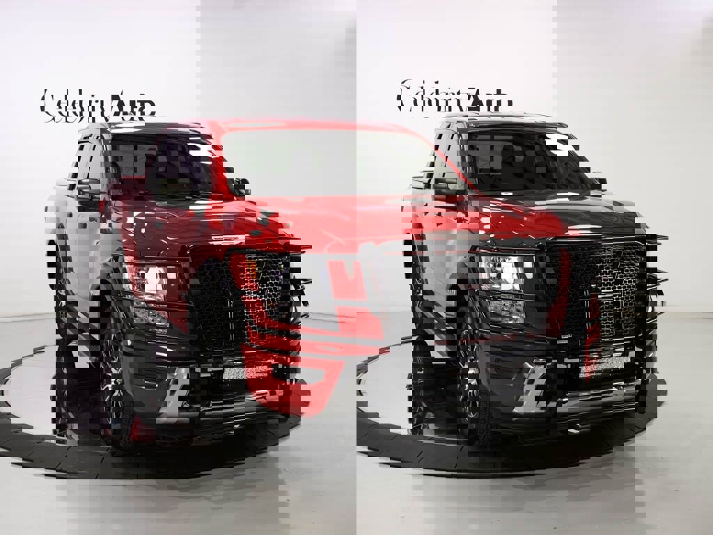 Used 2022 Nissan Titan SV