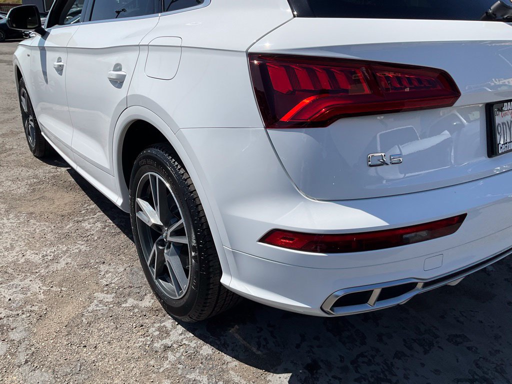Used 2020 Audi Q5 e Premium w/ Convenience Package AWD/4WD image 82