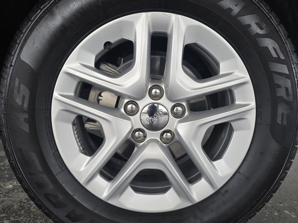 Used 2020 Jeep Compass Sport image 54