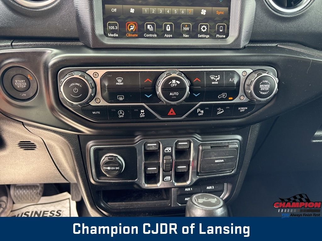 Used 2021 Jeep Wrangler Unlimited Sahara w/ Uconnect 4C Nav & Sound Group image 33