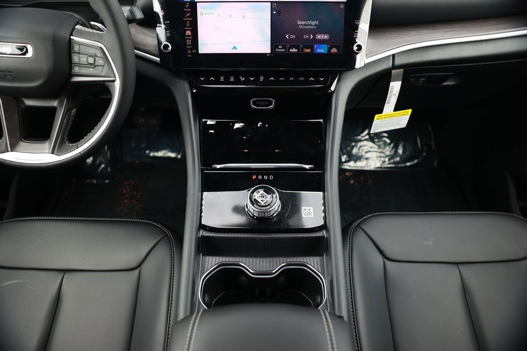 New 2026 Jeep Grand Cherokee Limited w/ MOPAR Finishing Package image 26