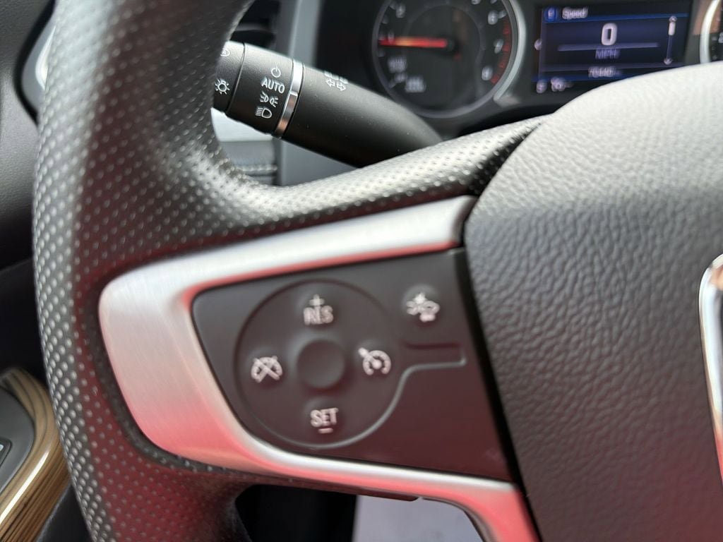 Used 2022 GMC Acadia SLE w/ LPO, Floor Liner Package image 21