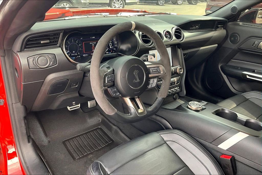 Used 2022 Ford Mustang Shelby GT500 w/ Technology Package image 19