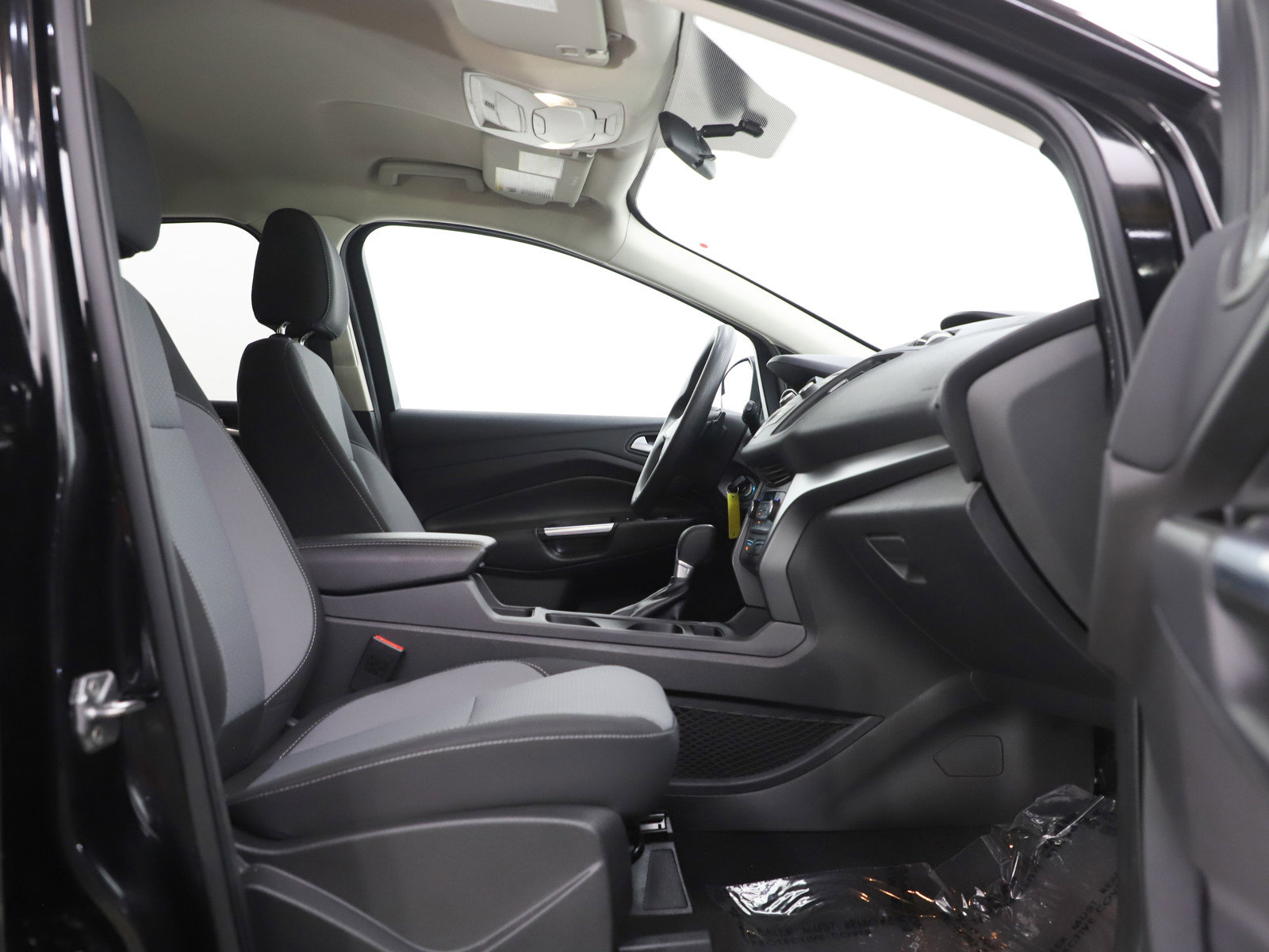 Used 2017 Ford Escape SE FWD image 11