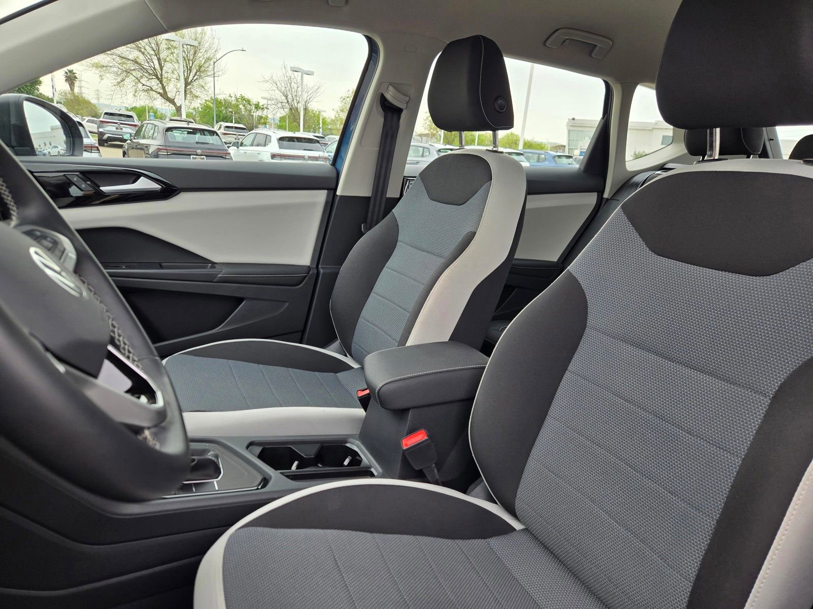 Used 2025 Volkswagen Taos S image 17