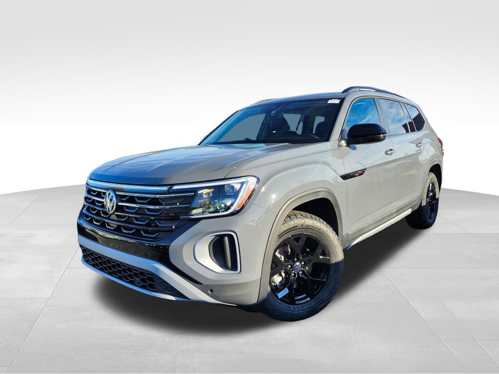 New 2026 Volkswagen Atlas Peak Edition image 3