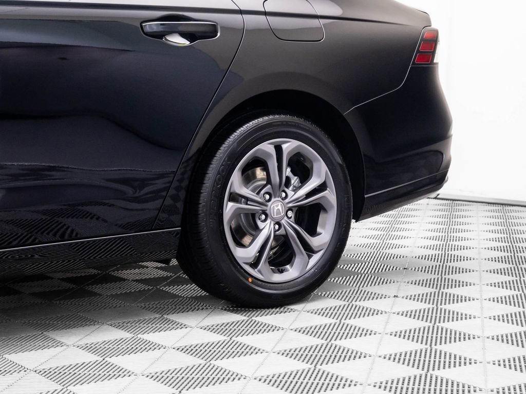 Used 2025 Honda Accord EX-L image 34