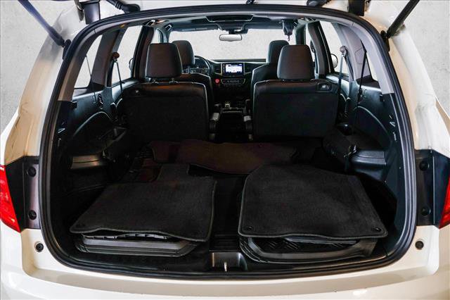 Used 2017 Honda Pilot Elite image 26