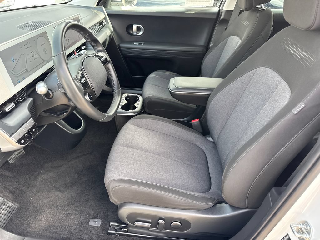 Used 2024 Hyundai Ioniq 5 SE RWD image 25