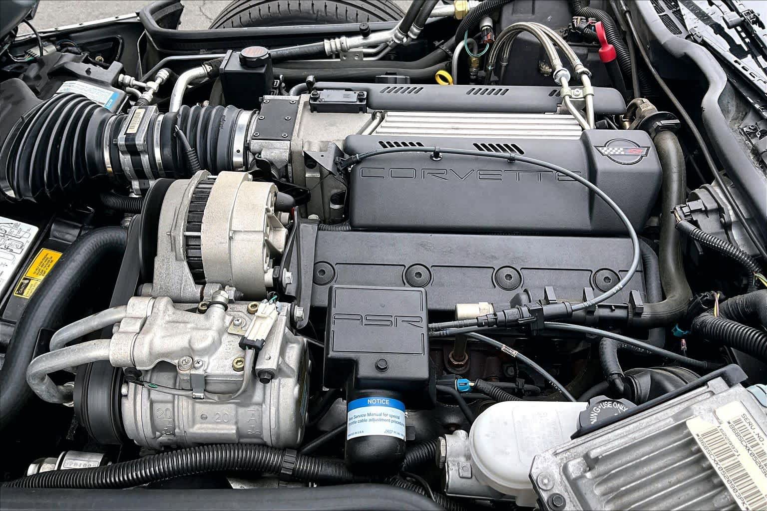 Used 1996 Chevrolet Corvette Convertible RWD image 30