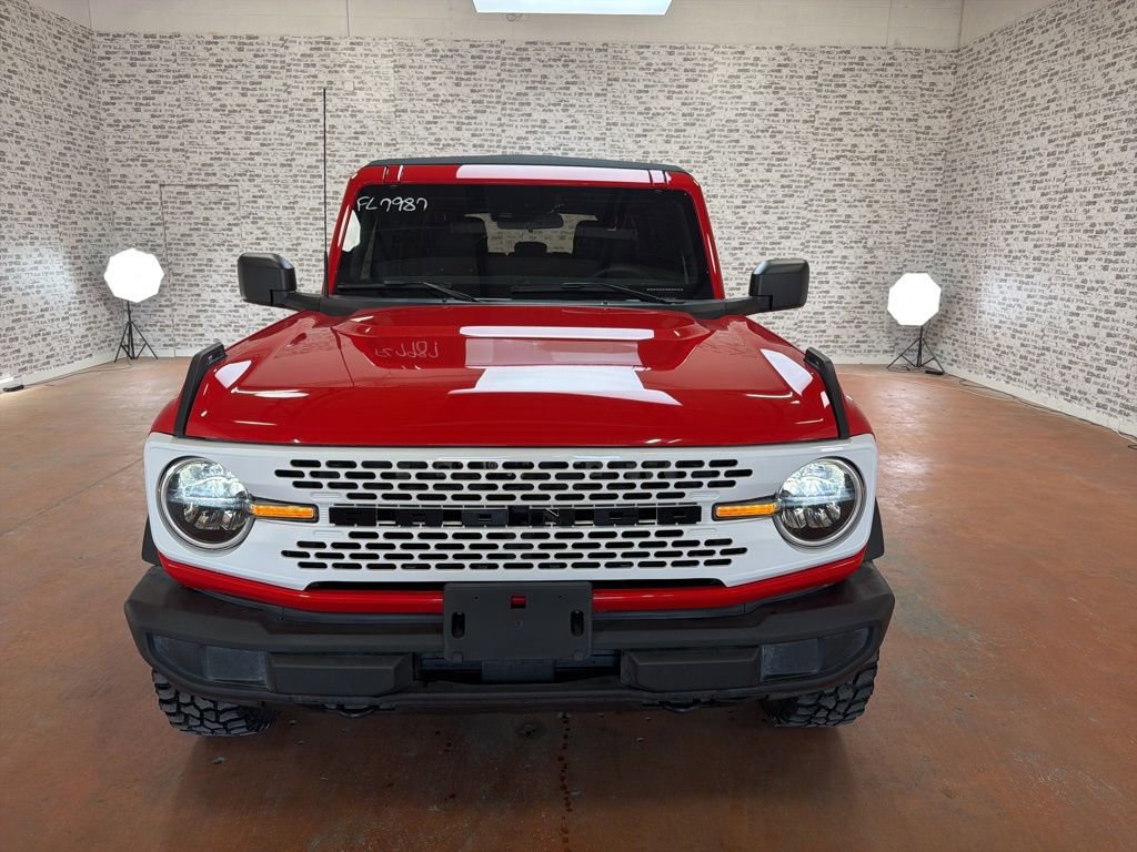 Used 2023 Ford Bronco 4-Door AWD/4WD image 2