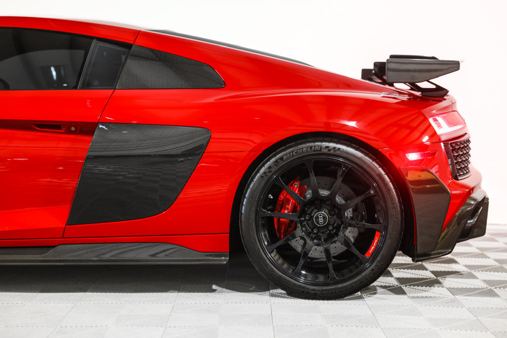 Used 2023 Audi R8 V10 GT RWD image 17