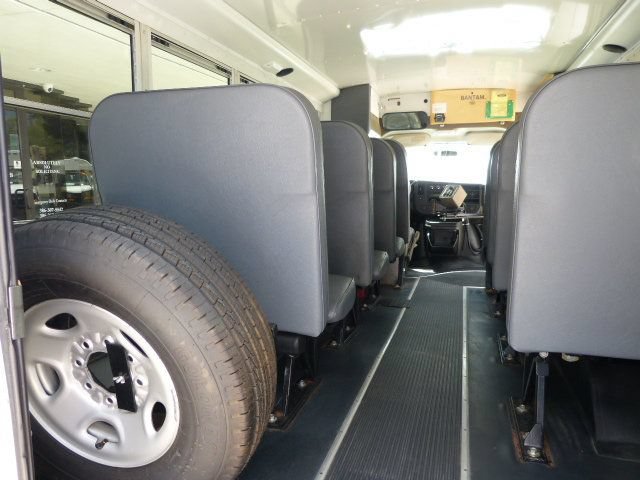 Used 2008 Chevrolet Express 3500 w/ School Bus Package RWD image 16