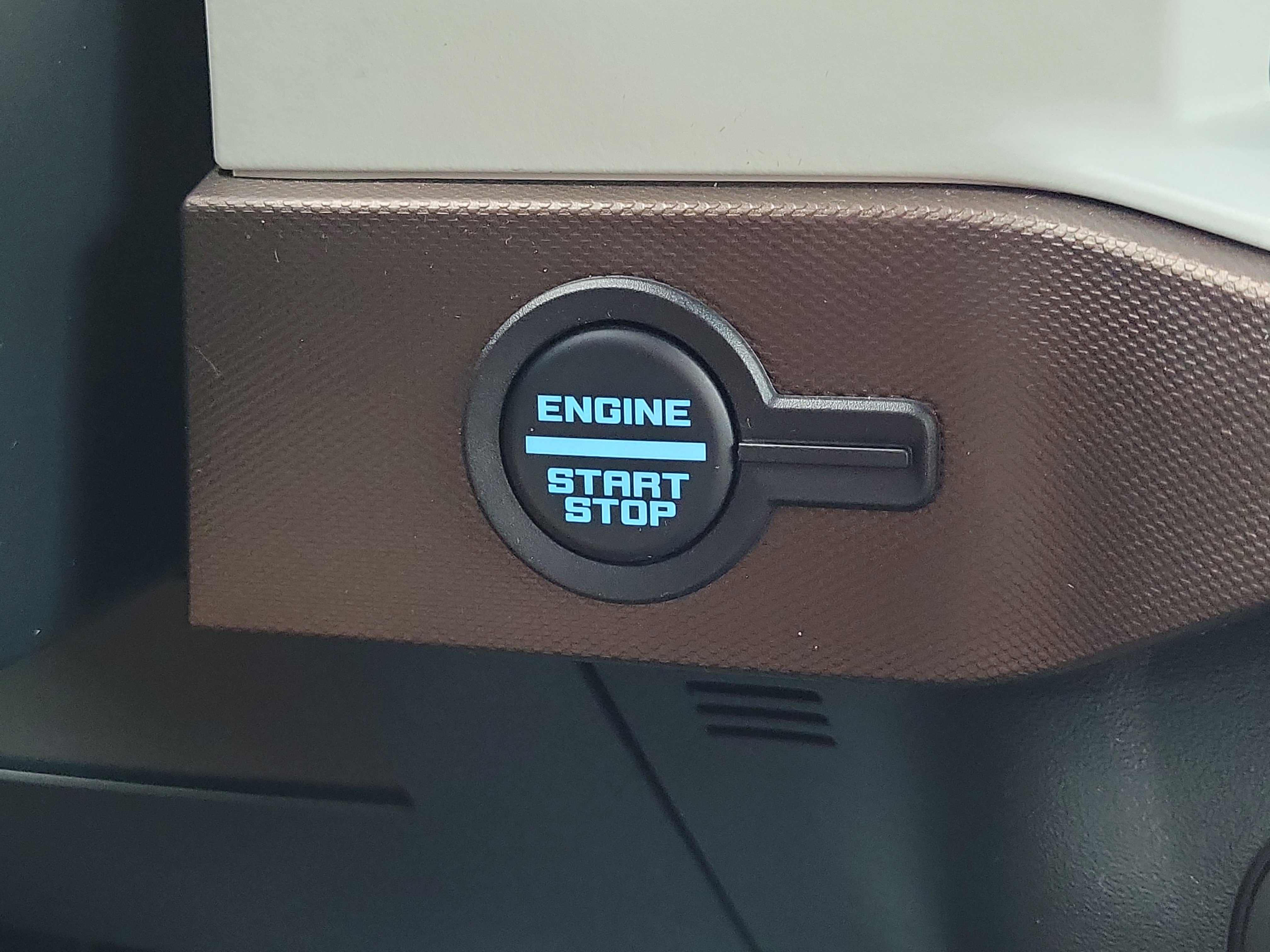 Used 2024 Ford Bronco Heritage Edition image 25