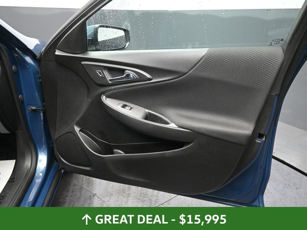 Used 2024 Chevrolet Malibu LT image 21