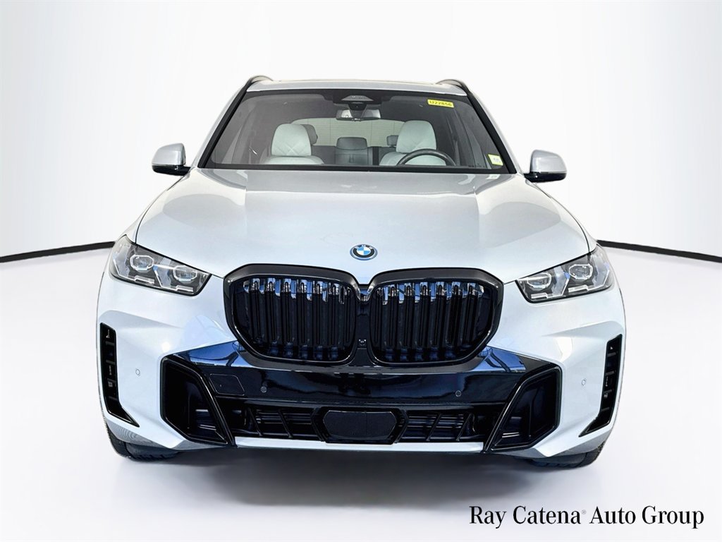 Used 2025 BMW X5 xDrive50e w/ M Sport Package AWD/4WD image 2