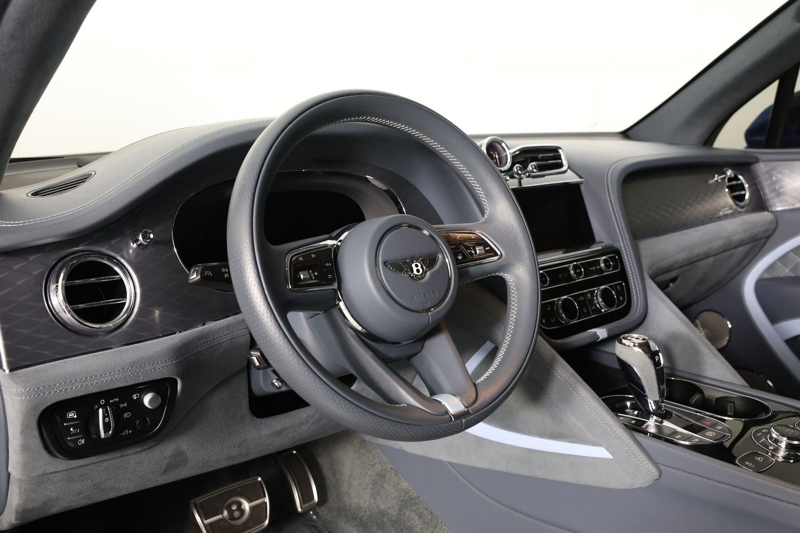 Certified 2023 Bentley Bentayga Speed image 19