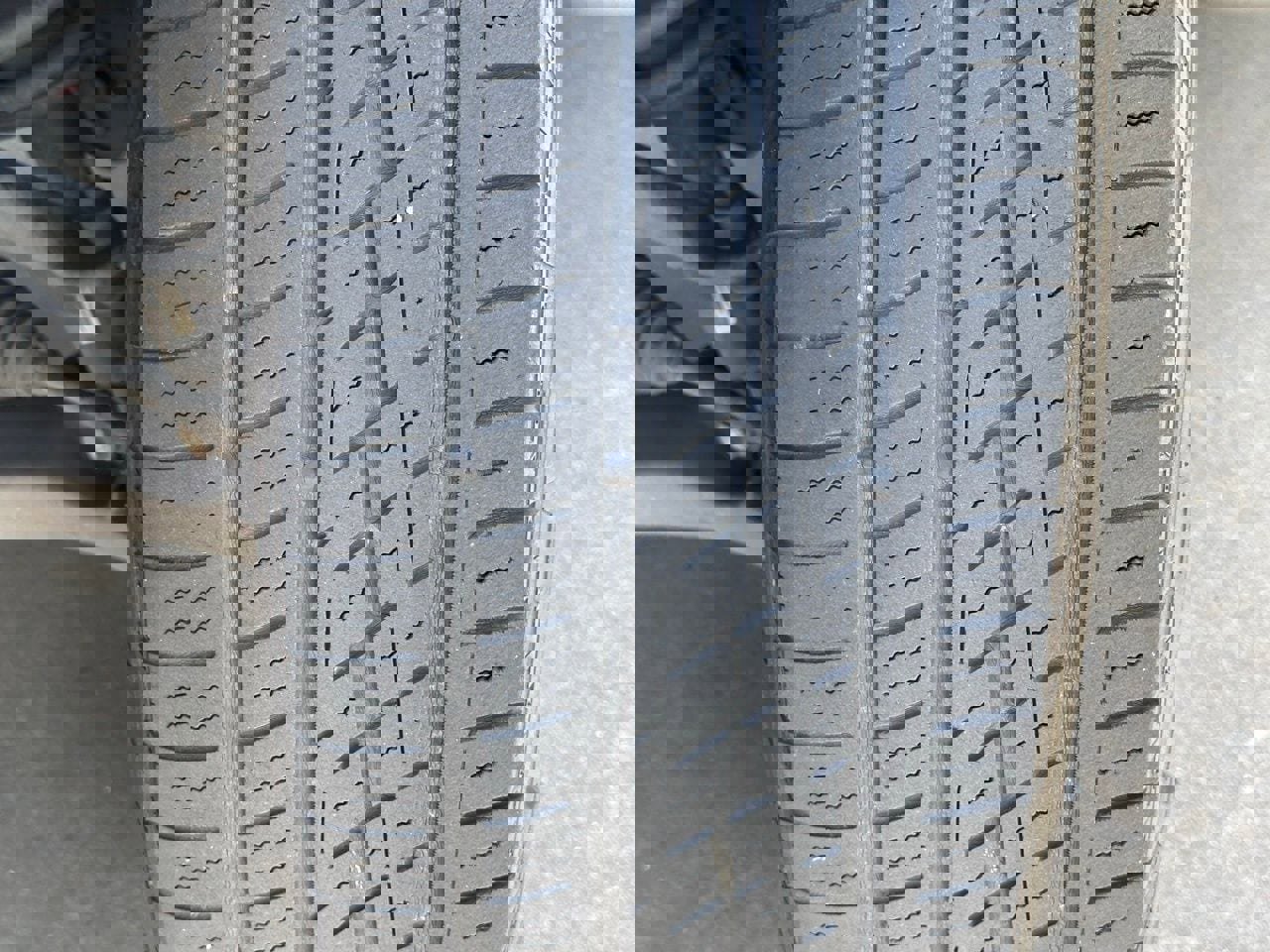 Used 2016 Chevrolet Colorado LT w/ Luxury Package, Chrome image 5