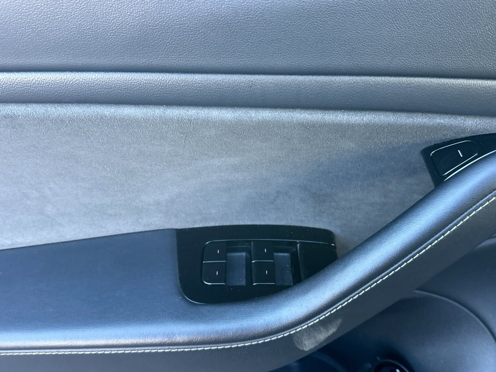 Used 2020 Tesla Model 3 Long Range image 11