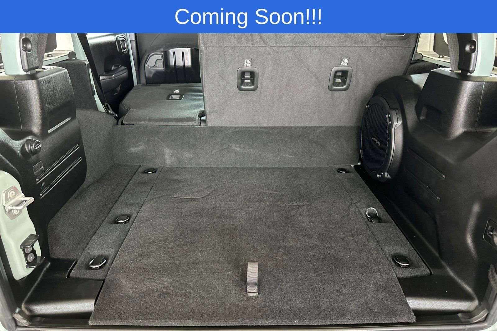 Used 2023 Jeep Wrangler Unlimited w/ Convenience Group image 16