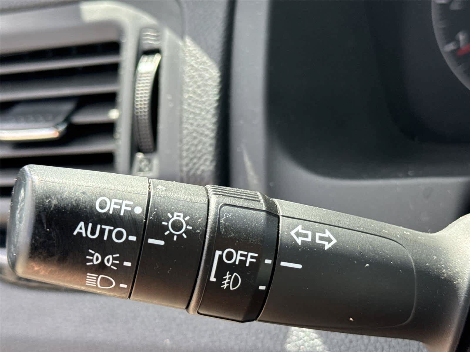 Used 2025 Honda Ridgeline Black Edition image 22