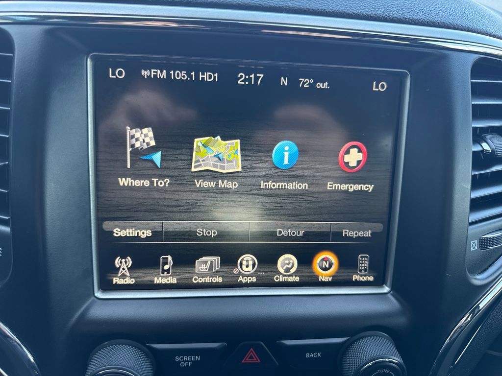 Used 2017 Jeep Grand Cherokee Trailhawk image 19