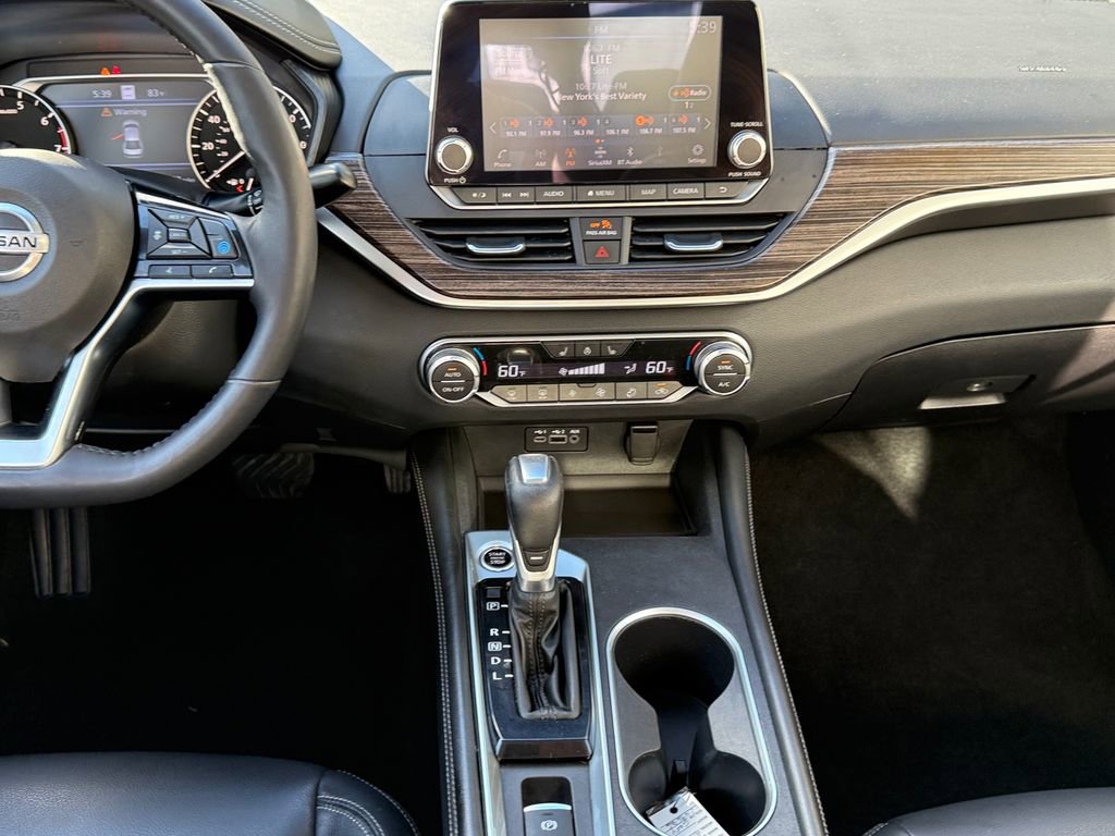 Used 2019 Nissan Altima 2.5 Platinum image 12