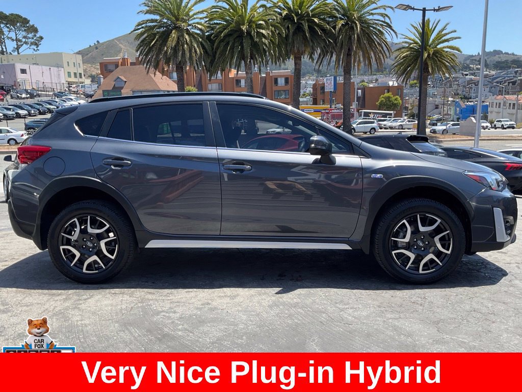 Used 2021 Subaru Crosstrek Hybrid w/ Moonroof Package w/Navigation AWD/4WD image 3