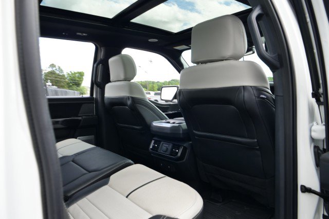 Used 2024 Ford F150 Lightning Platinum AWD/4WD image 42