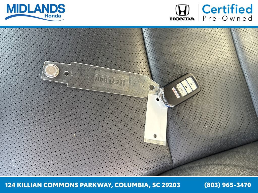 Certified 2025 Honda Ridgeline RTL image 32