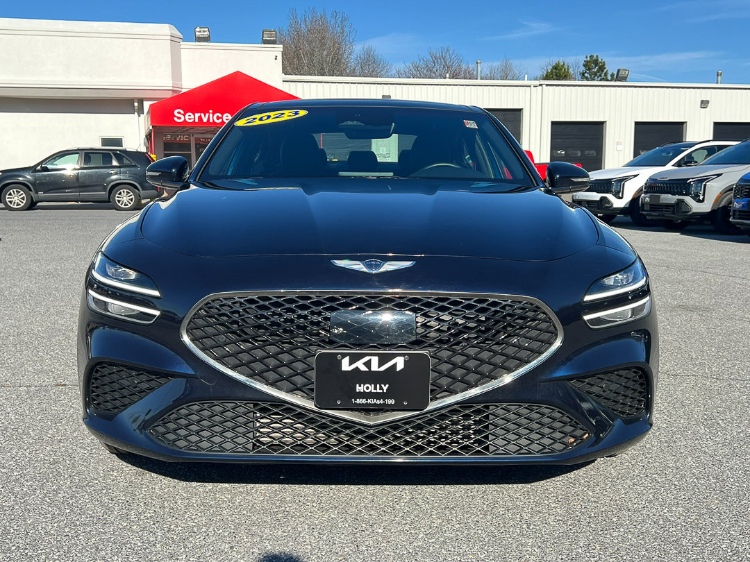 Used 2023 Genesis G70 2.0T w/ Sport Prestige Package image 9