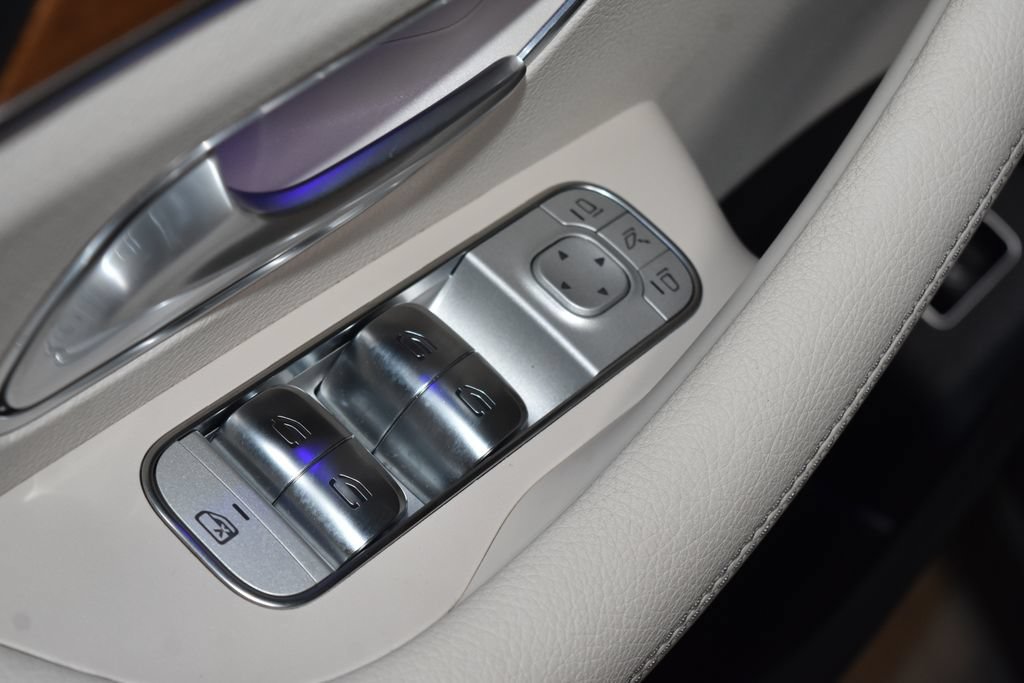 Certified 2025 Mercedes-Benz GLE 350 4MATIC image 6