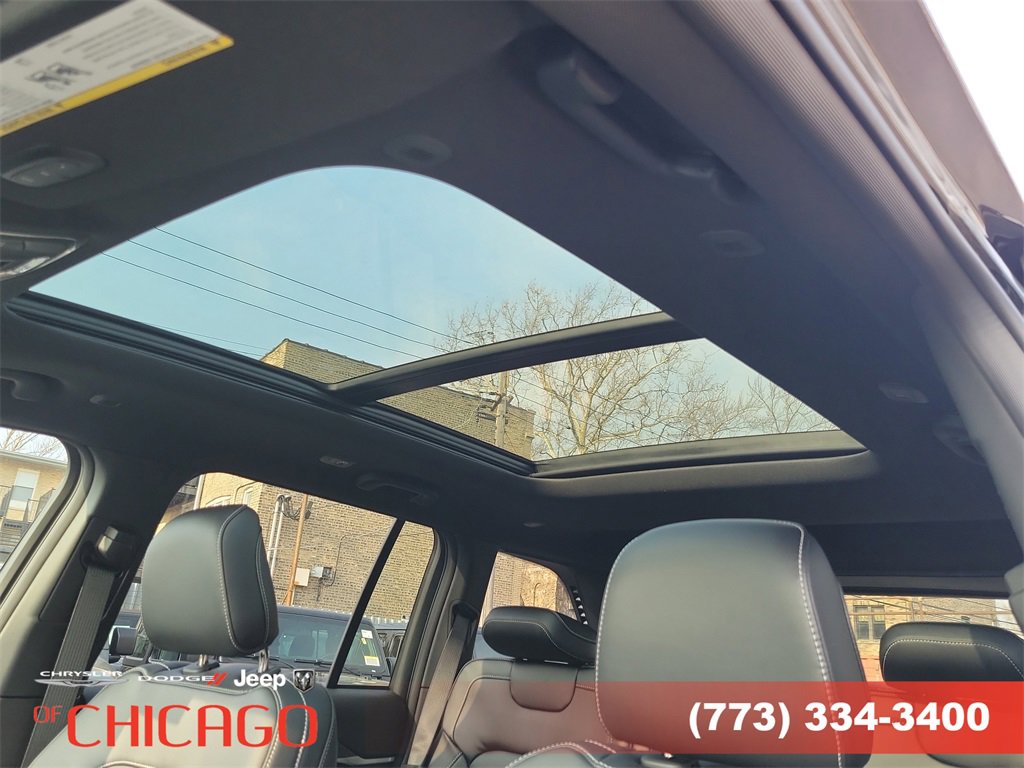 New 2026 Jeep Grand Cherokee Limited w/ Limited Altitude Package image 17