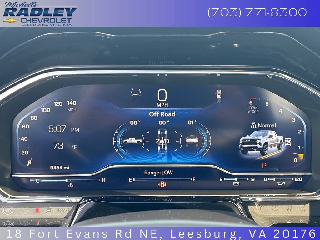 Used 2025 Chevrolet Silverado 1500 LT Trail Boss w/ Convenience Package II AWD/4WD image 17