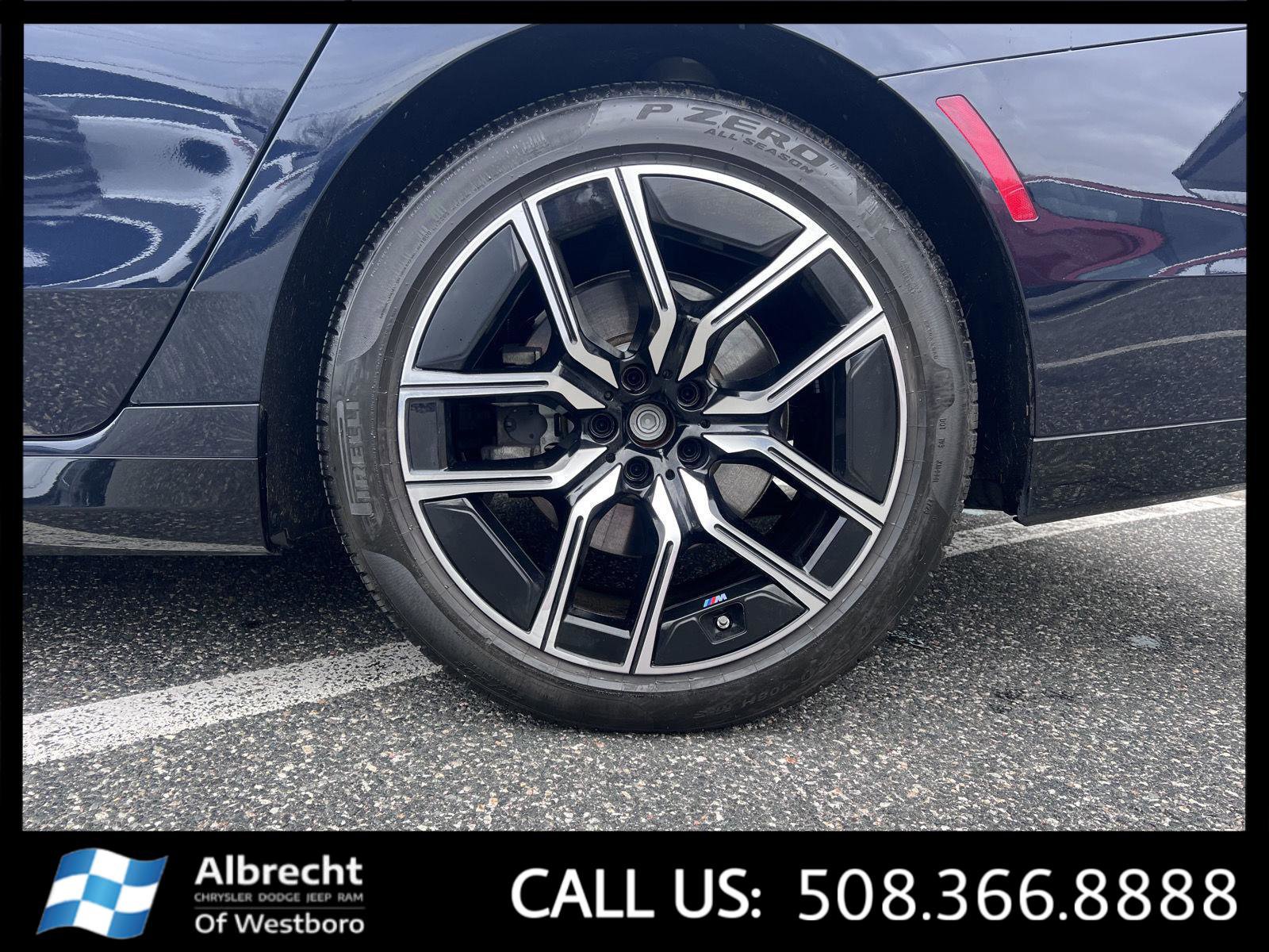 Used 2024 BMW 740i xDrive image 35