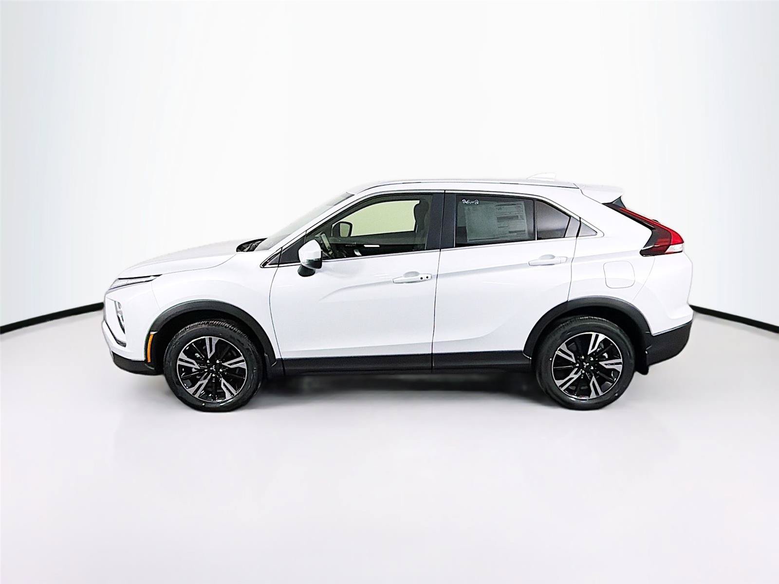 New 2026 Mitsubishi Eclipse Cross SE AWD/4WD image 4