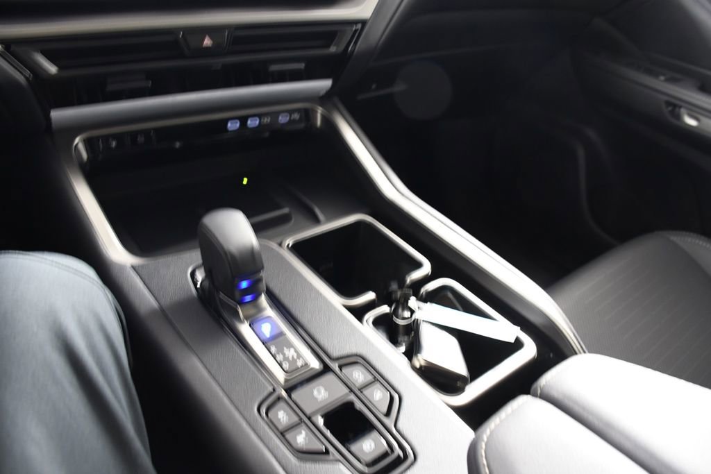 Used 2024 Lexus TX 350 AWD w/ Captains Chair Package image 32