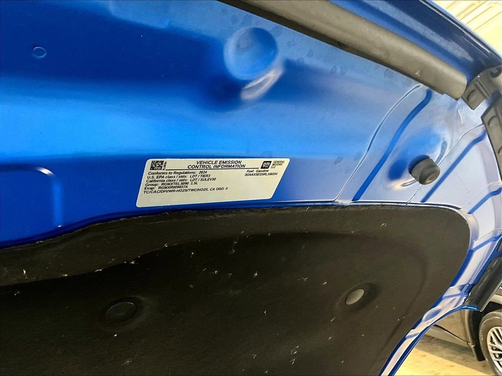 Used 2024 Chevrolet Equinox LS AWD/4WD image 33