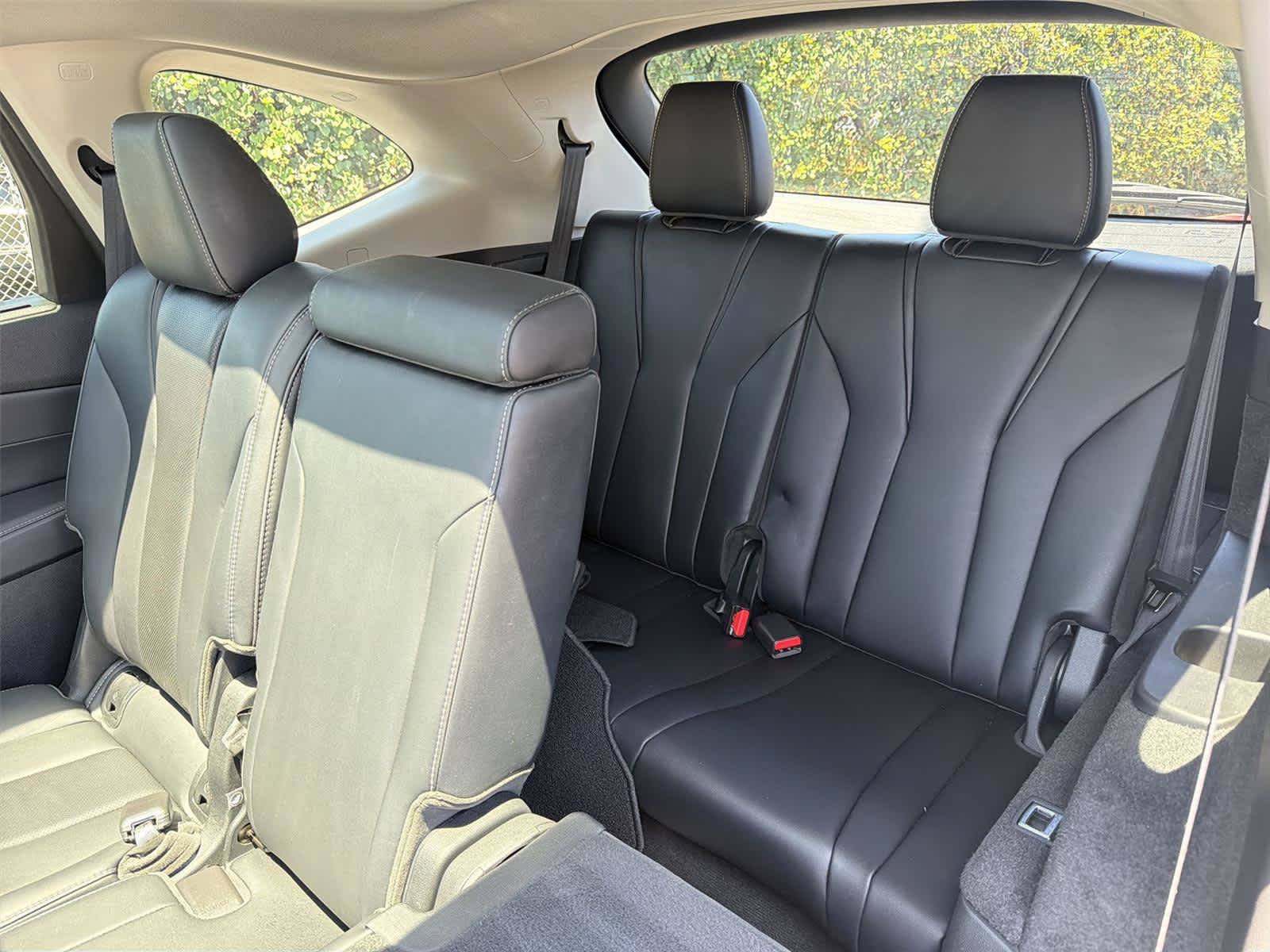 Certified 2023 Acura MDX FWD w/ Technology Package image 42