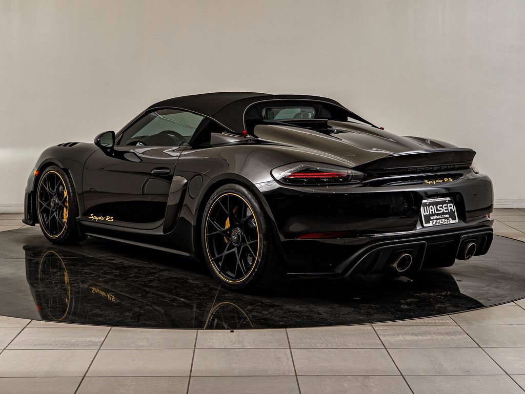 Certified 2025 Porsche 718 Boxster Spyder RS image 3
