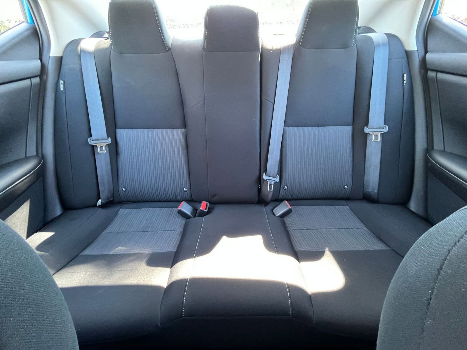 Used 2025 Nissan Sentra SV FWD image 37