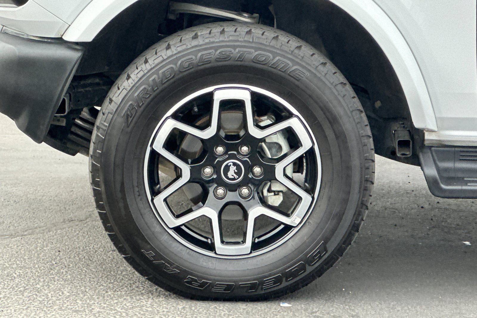 Used 2025 Ford Bronco Outer Banks AWD/4WD image 26